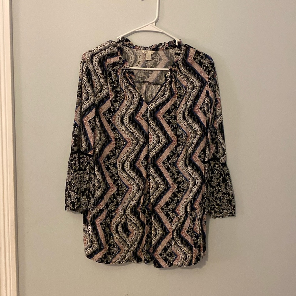 Cato blouse size large. Black, rose, white and blue. 3/4 sleeves.